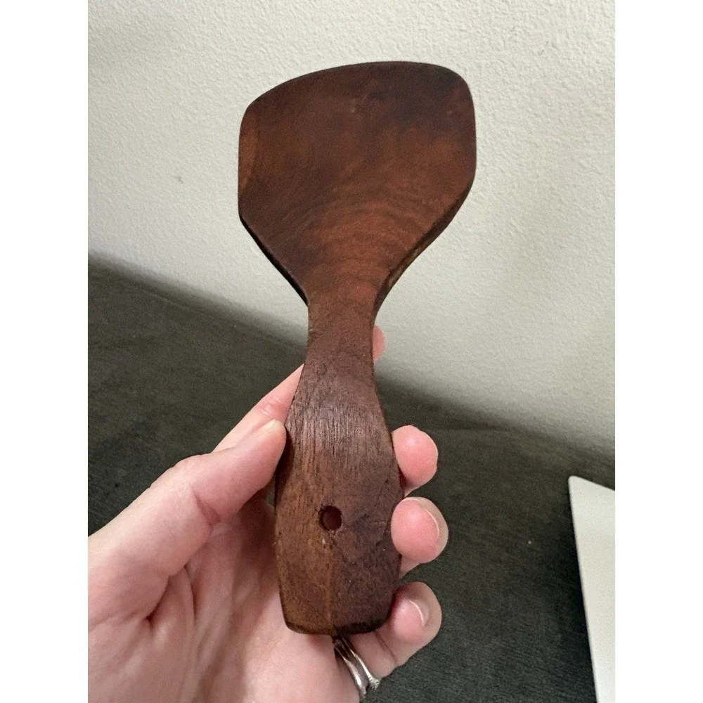 Vintage Primitive Wooden Carved 9